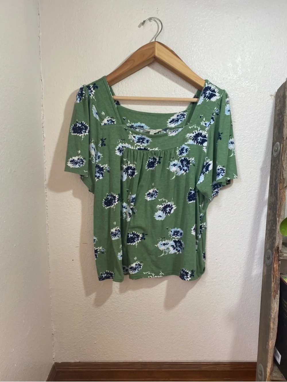 Lucky Brand Women's Square Neck Floral Short Sleeve Blouse Spring Green Size XL